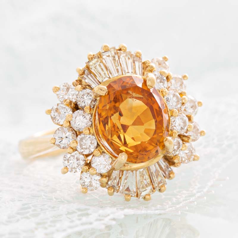 Elektra Orange Sapphire diamond ring in 18k yellow